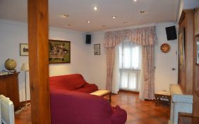 Casa Santo Tomé